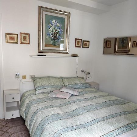 Apartamento Maddalena House Varenna Exterior foto